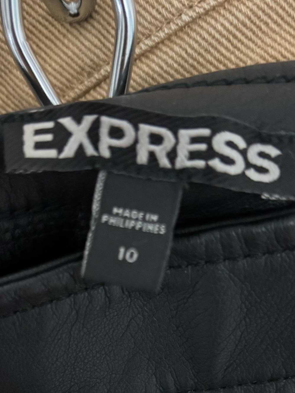 Express (Minus The) Leather Asymmetrical O-Ring Zip Moto Mini Skir - Picture 2 of 2